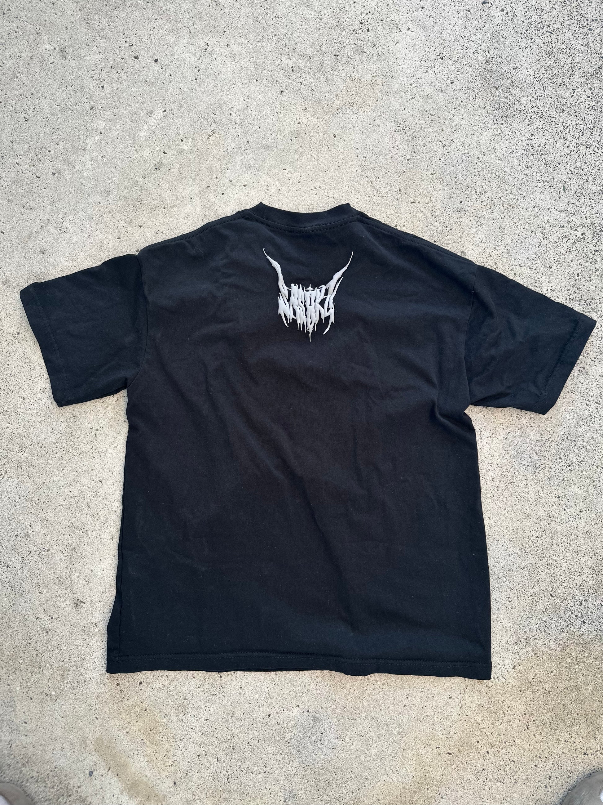 BLACK PUFF PRINT TEE